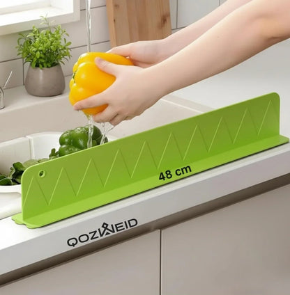 Silicone Sink Splash Guard – Faucet Water Splash Stopper